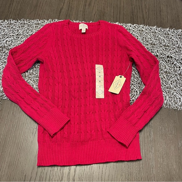 St. John’s Bay crew neck sweater - Picture 1 of 9